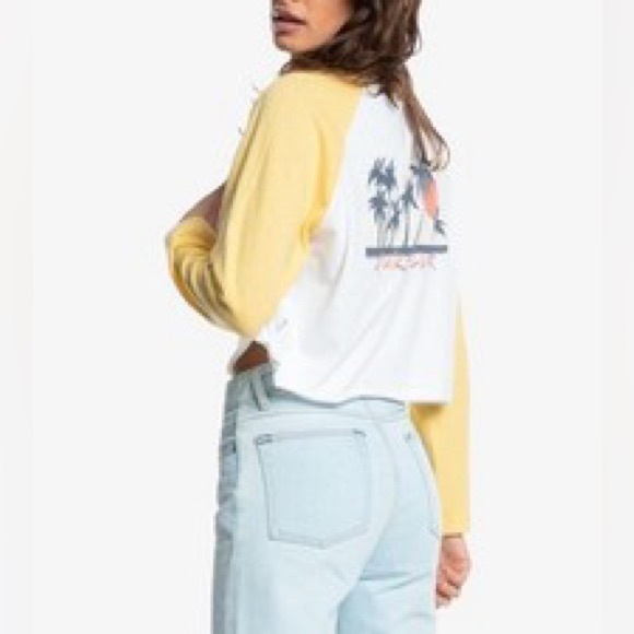 NWT. Quicksilver. Cropped Raglan Baseball Tee. Yellow & White. Size XS. - Picture 2 of 11